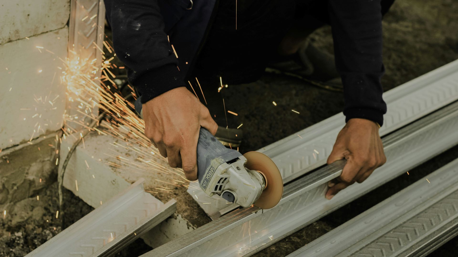 What to Check Before Hiring a Builder in Johannesburg-1.jpg