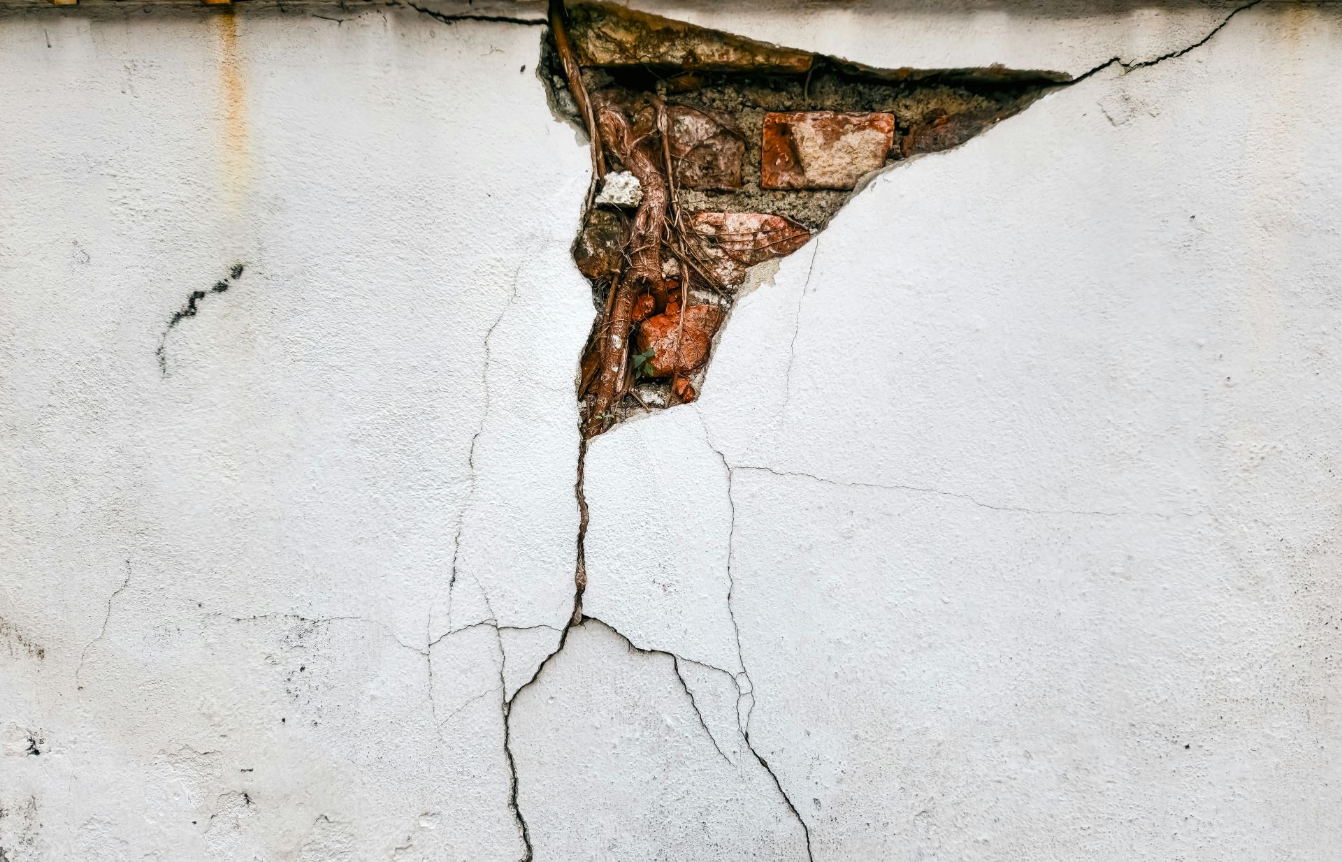 how-to-spot-structural-damage-in-a-johannesburg-home.jpg